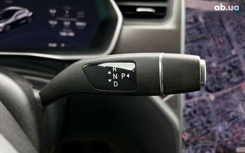 Tesla Model S 2019 - фото 16