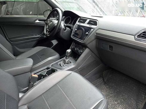 Volkswagen Tiguan 2020 - фото 14
