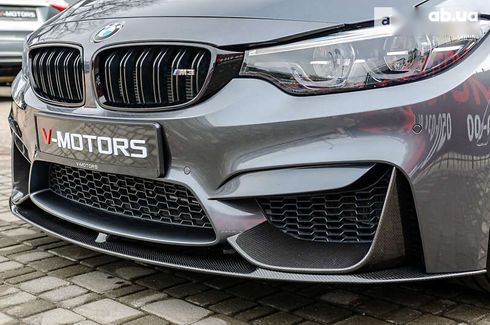BMW M3 2018 - фото 13