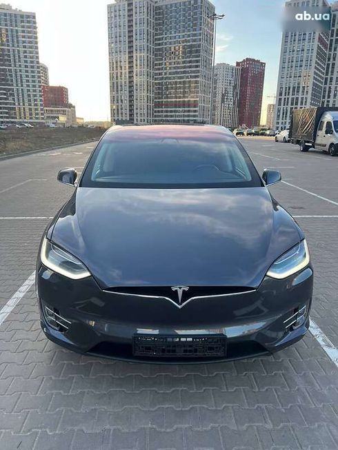 Tesla Model X 2018 - фото 15
