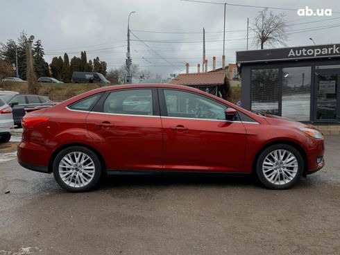 Ford Focus 2016 красный - фото 4