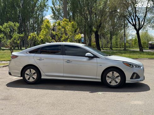 Hyundai Sonata 2019 серый - фото 6