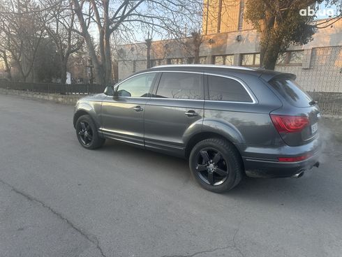 Audi Q7 2015 серый - фото 7