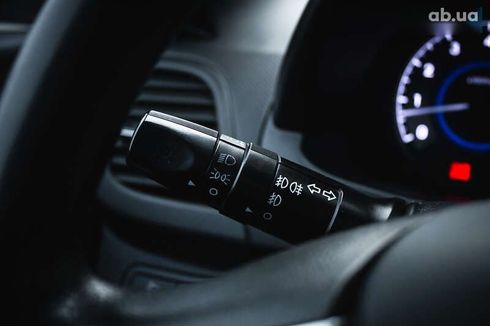 Hyundai Accent 2012 - фото 23