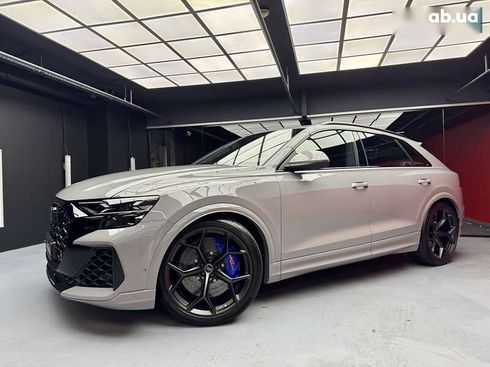 Audi RS Q8 2025 - фото 6