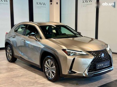 Lexus UX 2021 - фото 5