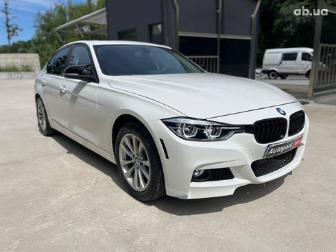 BMW 3 серия 2018 белый - фото 3