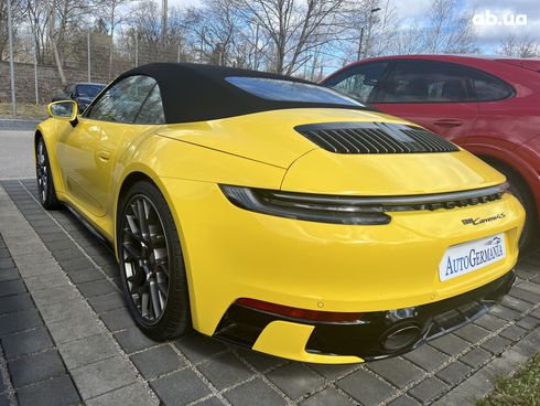 Porsche 911 2022 - фото 35