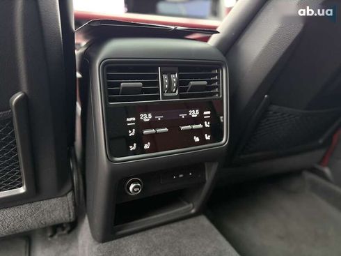 Porsche Cayenne Coupe 2024 - фото 24