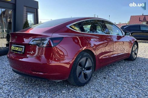 Tesla Model 3 2019 - фото 6