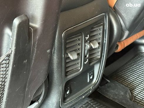 Jeep Grand Cherokee 2011 черный - фото 19