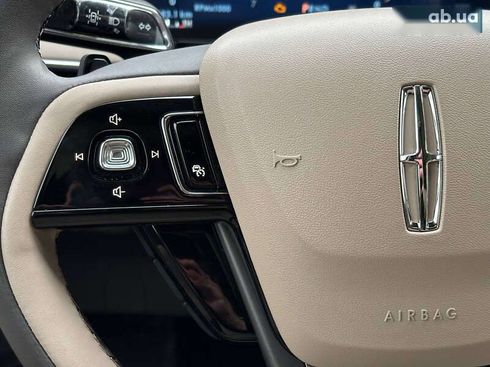 Lincoln Corsair 2023 - фото 22