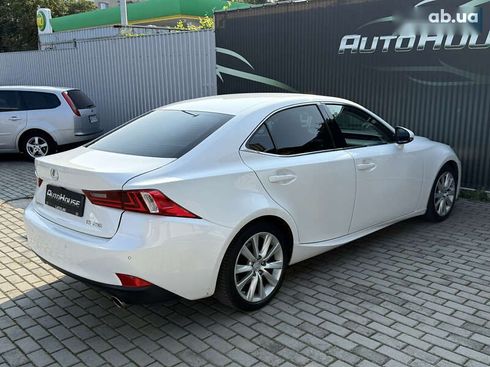 Lexus IS 2013 - фото 13