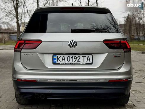 Volkswagen Tiguan 2016 - фото 19