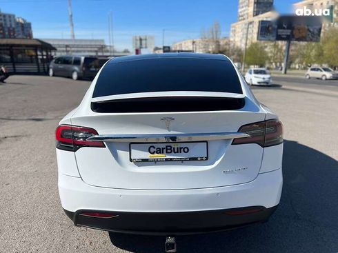 Tesla Model X 2020 - фото 9