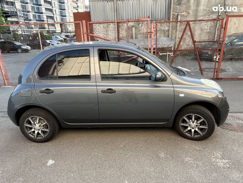 Nissan Micra 2006 серый - фото 15