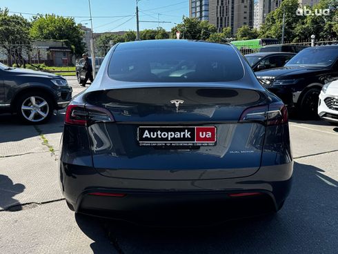 Tesla Model Y 2023 серый - фото 5