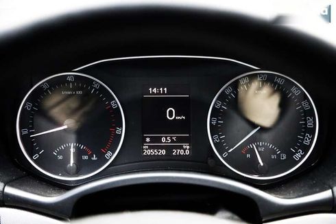 Skoda Octavia 2011 - фото 12