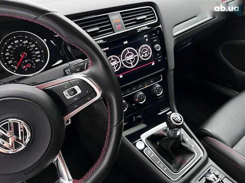 Volkswagen Golf GTI 2019 - фото 20