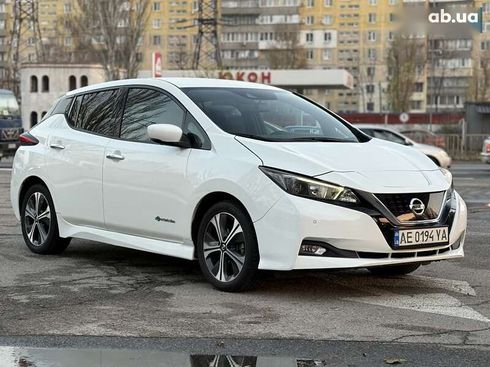 Nissan Leaf 2019 - фото 3