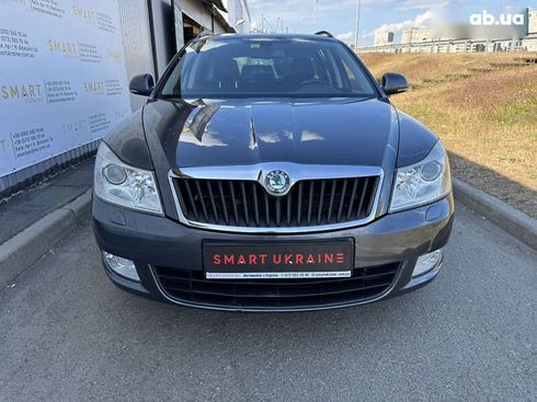 Skoda Octavia 2010 - фото 9
