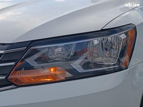 Volkswagen Passat 2015 белый - фото 5