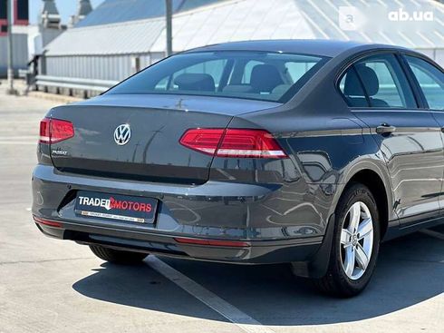 Volkswagen Passat 2018 - фото 10