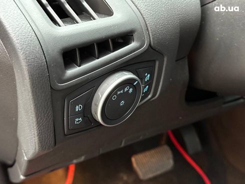 Ford Focus 2017 серый - фото 13