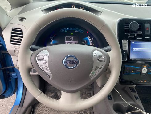 Nissan Leaf 2014 синий - фото 13