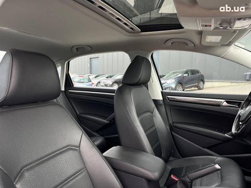 Volkswagen passat b8 2018 серый - фото 36
