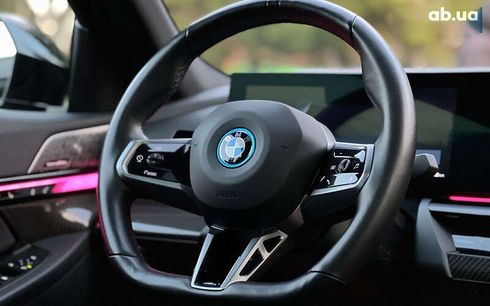 BMW i5 2024 - фото 17