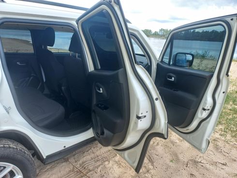 Jeep Renegade 2020 белый - фото 18
