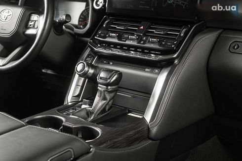Toyota Land Cruiser 2021 - фото 14