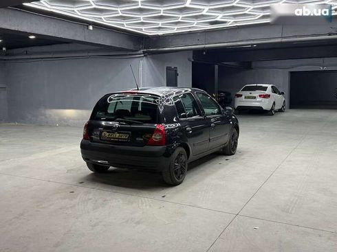 Renault Clio 2006 - фото 6