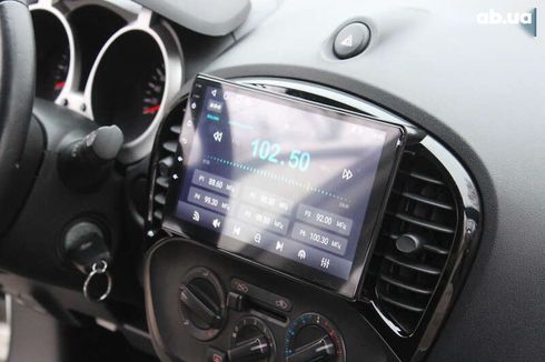 Nissan Juke 2017 - фото 27