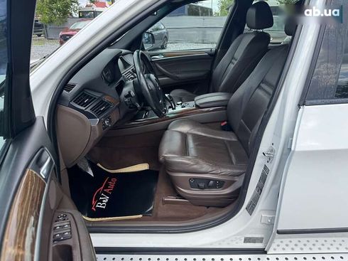 BMW X5 2009 - фото 18