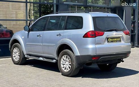 Mitsubishi Pajero Sport 2011 - фото 4