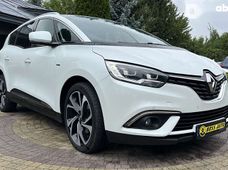 Продажа б/у Renault Scenic 2017 года - купить на Автобазаре