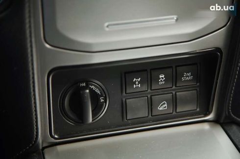 Toyota Land Cruiser Prado 2021 - фото 18