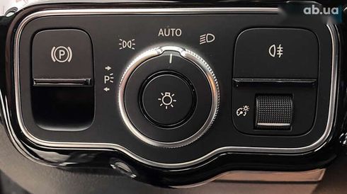 Mercedes-Benz A-Класс 2018 - фото 20