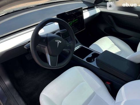 Tesla Model 3 2022 - фото 14