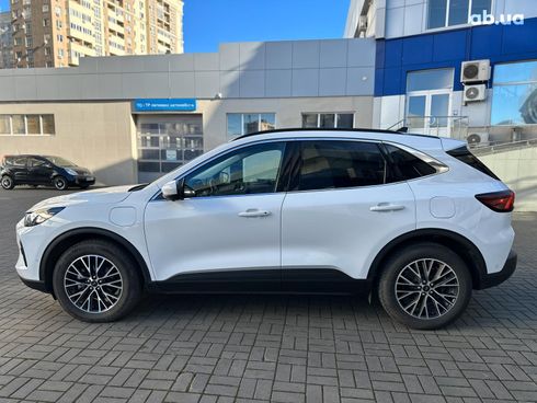 Ford Escape 2023 белый - фото 8