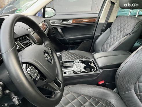 Volkswagen Touareg 2018 - фото 9