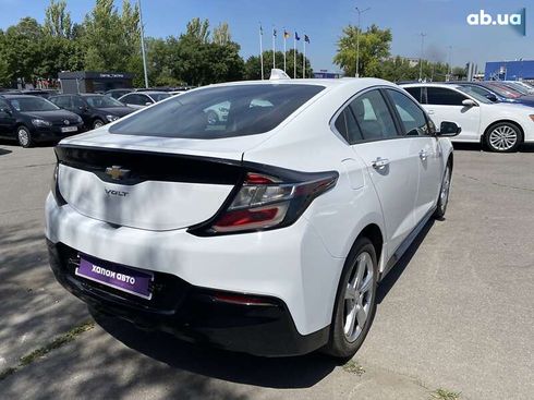 Chevrolet Volt 2017 - фото 7