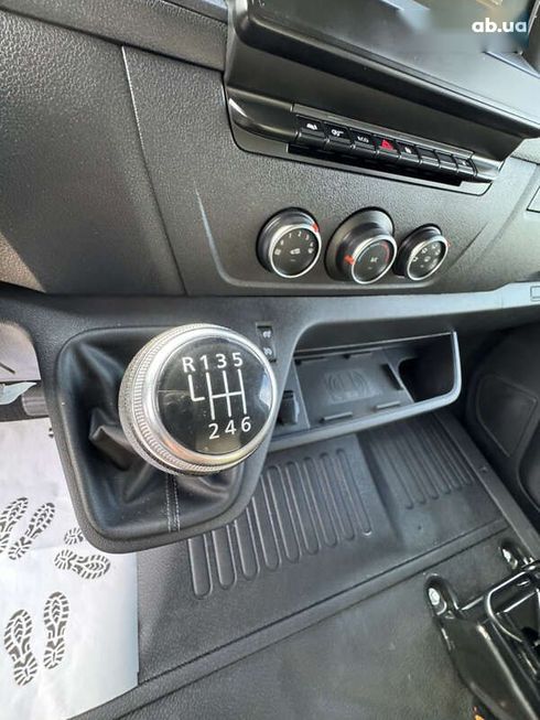 Renault Master 2021 - фото 23