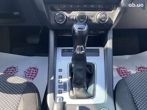 Skoda Octavia 2015 - фото 20