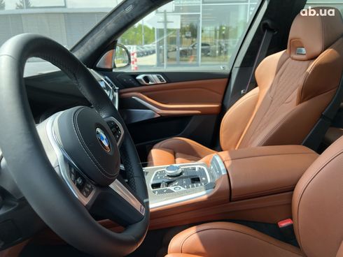 BMW X7 2023 - фото 9