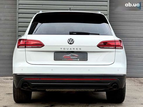 Volkswagen Touareg 2020 - фото 8