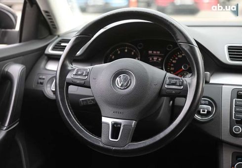 Volkswagen Passat 2011 - фото 12