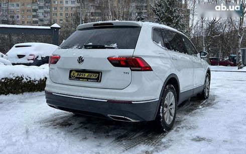 Volkswagen Tiguan 2017 - фото 7